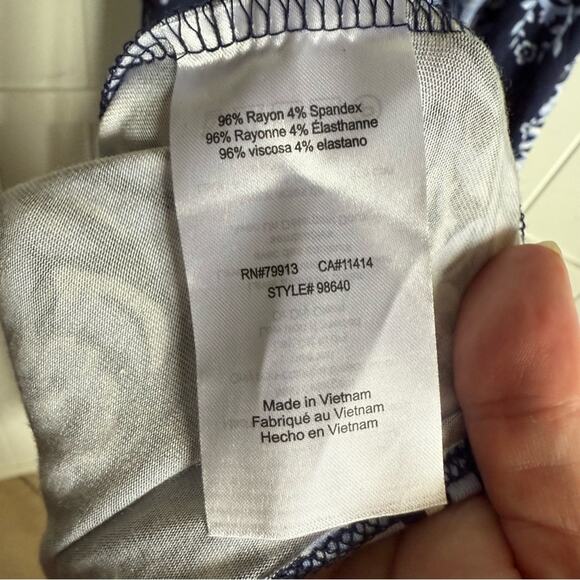 Motherhood Navy and White Maxi Dress Knit Faux‎ Wrap Maternity NEW XL - Picture 6 of 6